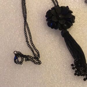 Tassel flower necklace